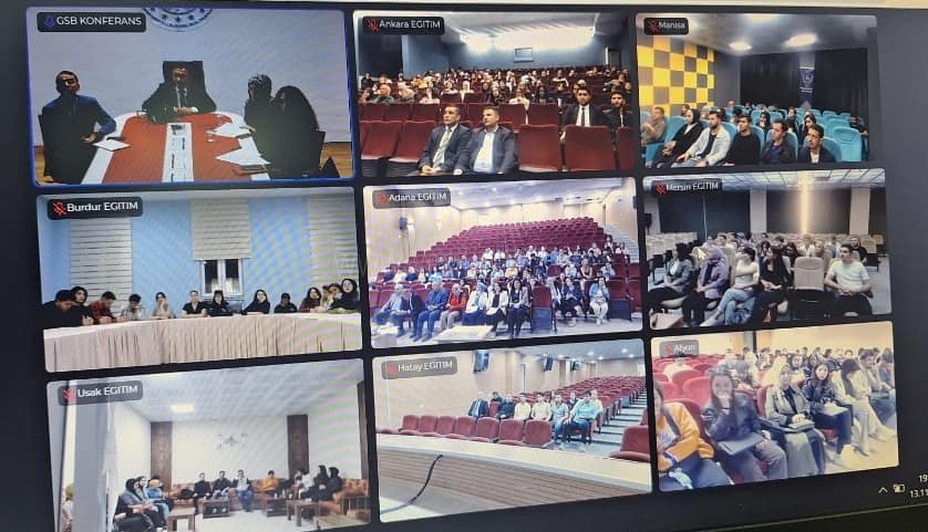 Kredi ve Yurtlar Genel Müdürü  Recep Ali Er Öğrenciler ile Video Konferans Sistemi ile Görüştü