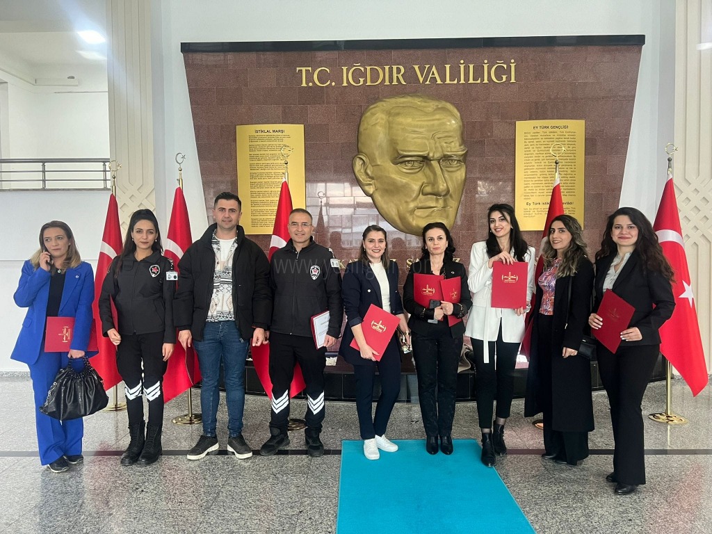 Vali Ercan Turan’ Sağlık Personellerini Makamında Kabul Etti