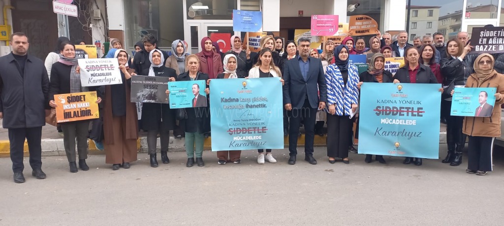 AK Parti’den kadına yönelik şiddete karşı 81 ilde eş zamanlı basın açıklaması yapıldı