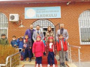 Hatice Sarıibrahim, Şehit Er Aytekin Arslan İlkokulunu ziyaret etti.