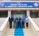 Vali Ercan Turan, İl Emniyet Müdürü Erden Sakarya’yı ziyaret etti.