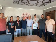 Yıldız Erkek-Kadın Türkiye  Boks Şampiyonası sona erdi.