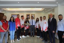 Vali  H. Engin Sarıibrahim,  Gençlik Haftası Dolayısıyla Sporcuları Kabul Etti