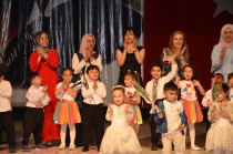 Özel Cansın anaokulu 2018 Anneler günü kutlama programı yaptı