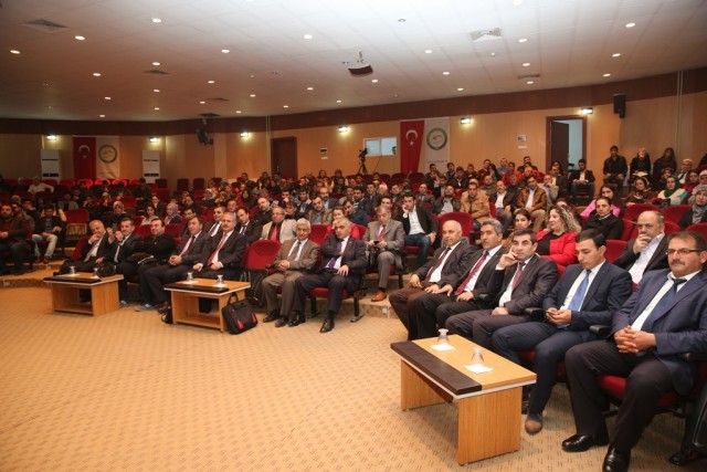 Üniversitemizde ‘Türkiye Çiçekçiliği Ve Iğdır Örneği’ Konulu Konferans Düzenlendi