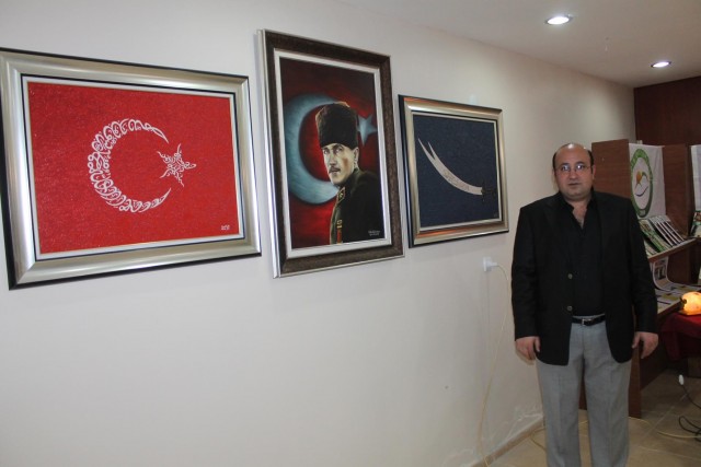 Iğdır'lı Ressam Erol Bat Resim Sergisi Açtı