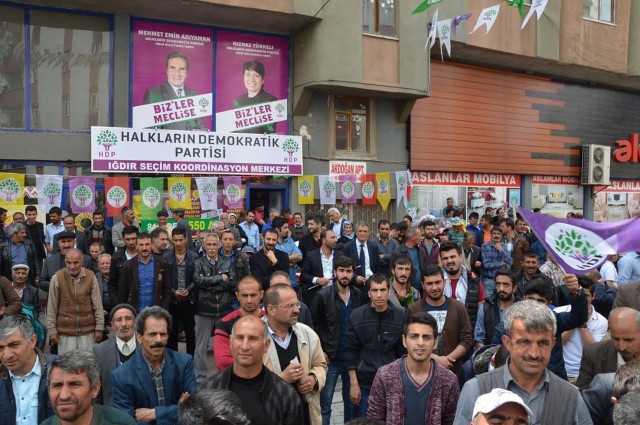 Iğdır’da HDP seçim büroları açılışı gerçekleştirdi
