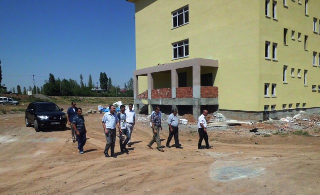  İnşaatı Devam Eden Okullar Yerinde İncelendi