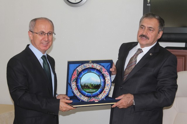 Orman Ve Su İşleri Bakanı Prof. Dr. Veysel Eroğlu  Iğdır İçin 12 Yatırım Müjdesini Açıkladı…
