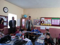 Kurtuluş İlkokulu'ndan Kardeş Okul Taşlıca İlkokulu'na Yardım Kampanyası