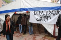 BDP'Demokratik Çözüm Çadırı'nı Yeniden Kurdu
