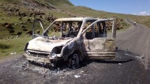 PKK Yol Kesti, 10 Kişiyi Kaçırdı