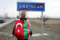 Ankara’dan yola çıkan Kalender Bayramlı Erzincan’da mola verdi