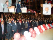 Merkez İlçe kongresinde, MHP ve BDP’ye eleştiri