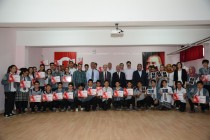 125. Yıl Anadolu Lisesinde Fatih Projesi Kapsamında Tablet Dağıtımı Yapıldı