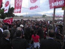 MHP Iğdır Milletvekili Adayları Hem Köy Hem de Şehirde Arı Gibi Çalışıyor