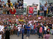 HDP’liler seçim zaferini kutladı