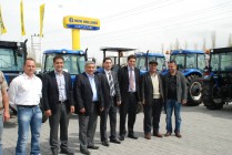 Tarımsal Krediyle Mergiz Otomotiv  Tic. Ltd. Şti.‘den Traktörlerini Alan Iğdırlı Çiftçiler Ziraat Bankasına Teşekkür Ettiler